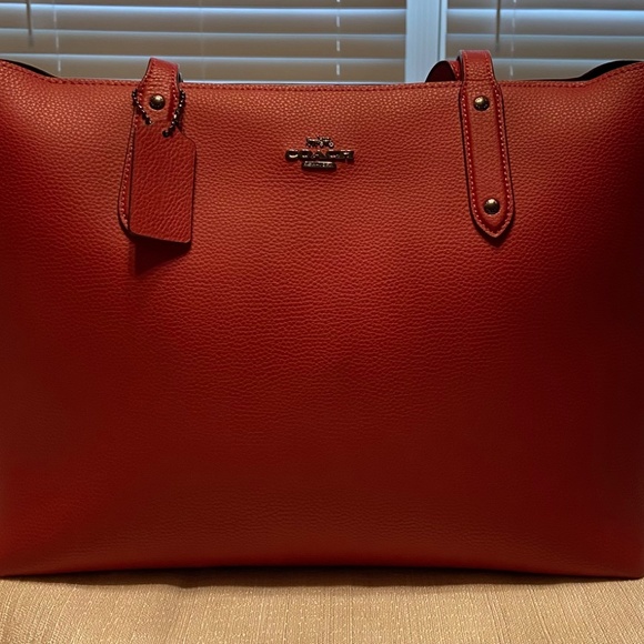 Coach Central Tote With Zip E1922-69424 - Picture 3 of 7